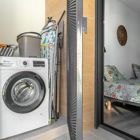 Prime Spanish Holidays - Essential Penthouse Διαμέρισμα *